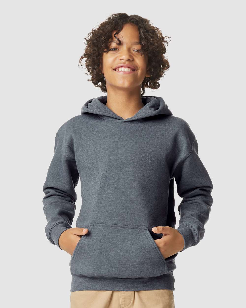 Gildan - Youth Softstyle Midweight Hooded Sweatshirt